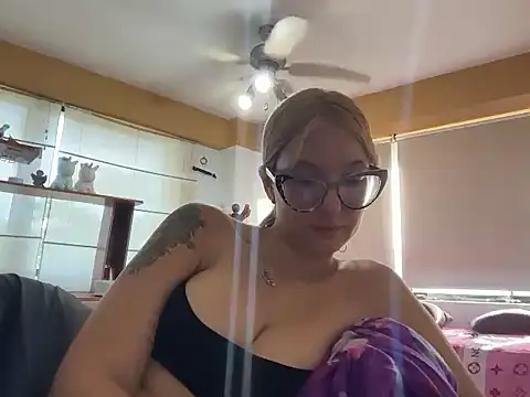 Mermaid-hana online show from September 24, 2025, 11:50 am