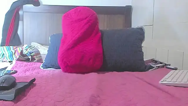 brigitho5 online show from November 14, 2025, 3:54 am