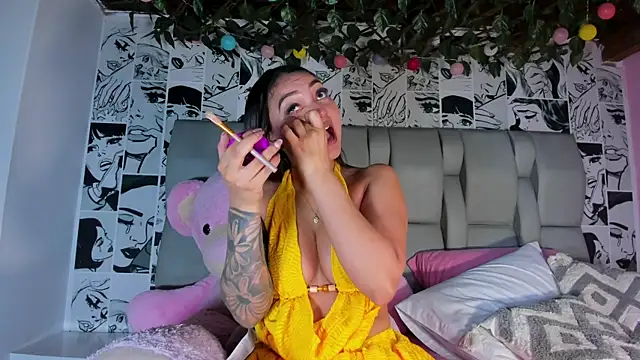 Snapshot of LucyRosse chatting on June 6, 2026, 11:26 am LucyRosse online show from June 6, 2026, 11:26 am
