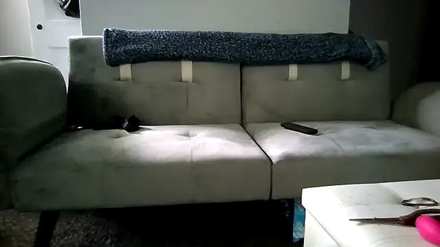 cruz815 online show from October 13, 2025, 2:51 pm