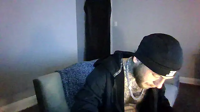 cruz815 online show from January 6, 2026, 2:26 am