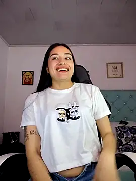 Marce0 online show from November 8, 2025, 8:56 pm