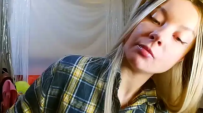 TwerkingCheerleader online show from March 6, 2025, 11:42 pm