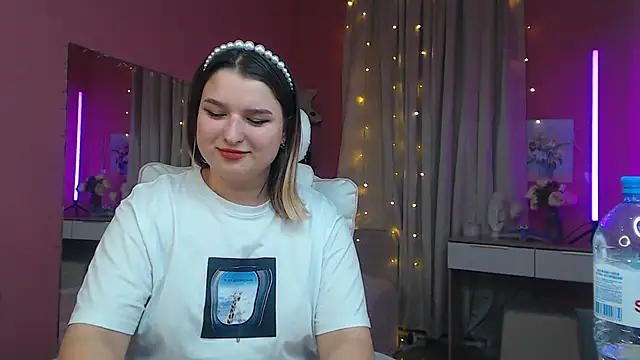 Jenny Smit online show from February 21, 2025, 6:04 pm