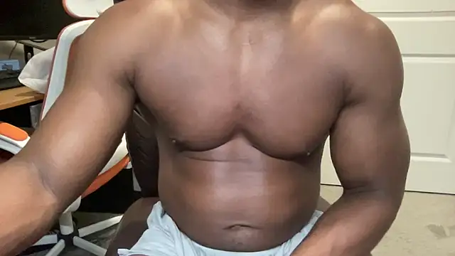 Snapshot of BodyandBBC chatting on November 22, 2025, 9:08 am BodyandBBC online show from November 22, 2025, 9:08 am