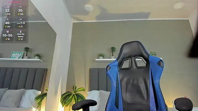 alessia leroy online show from April 14, 2026, 8:25 pm