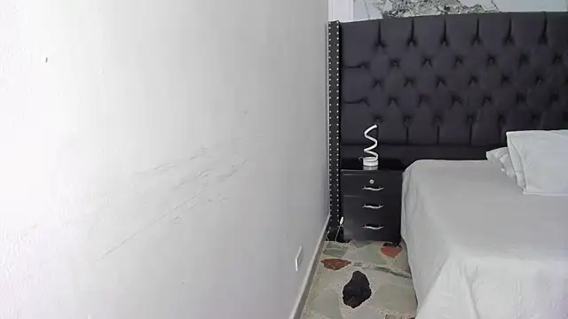 marcuscollins1  online show from February 26, 2026, 12:38 pm