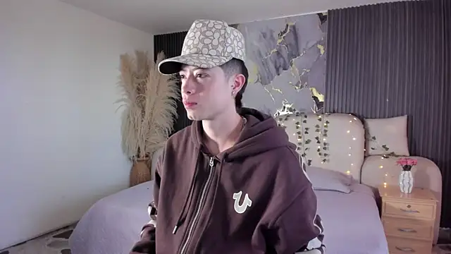 marcuscollins1  online show from March 20, 2026, 12:39 pm