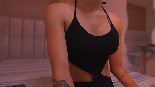 Snapshot of sara_lopee1 chatting on February 16, 2026, 11:53 am sara lopee1 online show from February 16, 2026, 11:53 am