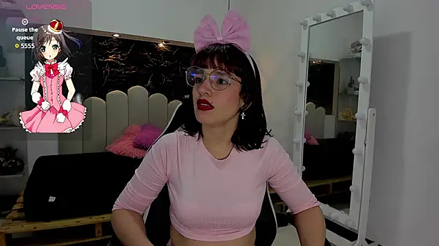 Annyrosee online show from November 27, 2025, 7:58 pm