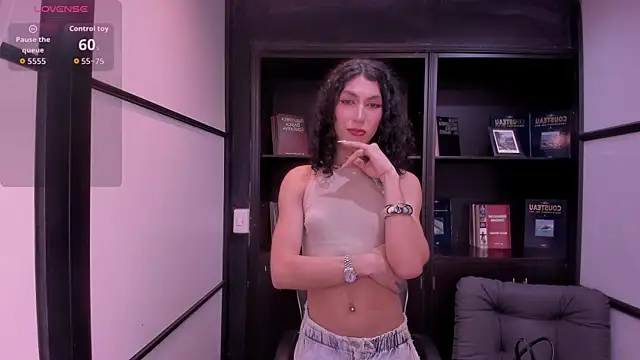 allicemackenzie online show from December 2, 2025, 1:28 am