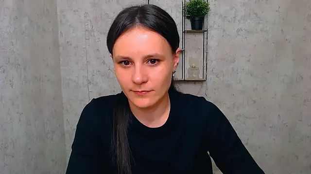 ValeriaHeart  online show from March 10, 2025, 1:21 pm