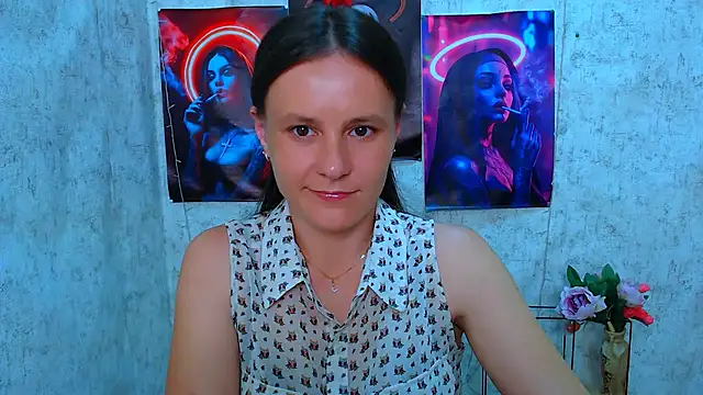 Snapshot of ValeriaHeart_ chatting on June 3, 2026, 1:01 pm ValeriaHeart online show from June 3, 2026, 1:01 pm