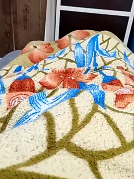 Hot funky boy online show from February 4, 2025, 5:12 pm