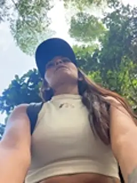 Snapshot of Sofiadelacruz chatting on April 23, 2026, 3:35 pm Sofiadelacruz online show from April 23, 2026, 3:35 pm
