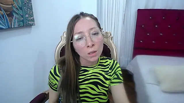 Snapshot of Carlin_Diaz chatting on February 22, 2025, 11:46 pm Carlin Diaz online show from February 22, 2025, 11:46 pm