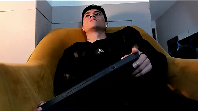 roan birkin online show from February 24, 2026, 9:26 pm