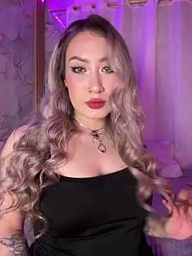 Lally Valencia   online show from April 19, 2026, 6:47 am