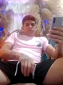 Snapshot of duquehotvoy chatting on February 8, 2025, 11:02 pm duquehotvoy online show from February 8, 2025, 11:02 pm