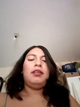 kyeporno online show from October 8, 2025, 8:09 pm