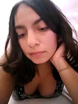 kyeporno online show from October 17, 2025, 5:59 pm