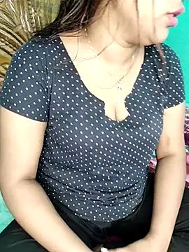 monekhan123 online show from December 2, 2025, 5:20 am