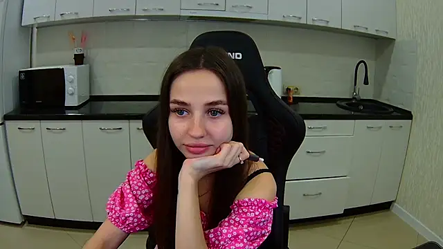 Kami lovely online show from February 8, 2025, 10:19 pm