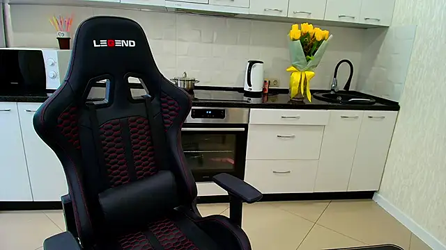 Kami lovely online show from March 10, 2025, 1:54 pm