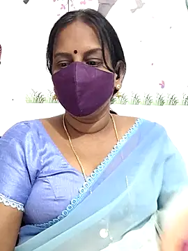 Snapshot of Tamil_Meera12 chatting on June 11, 2026, 3:47 am Tamil Meera12 online show from June 11, 2026, 3:47 am