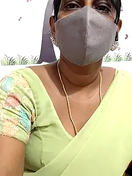 Snapshot of Tamil_Meera12 chatting on July 3, 2026, 5:30 pm Tamil Meera12 online show from July 3, 2026, 5:30 pm