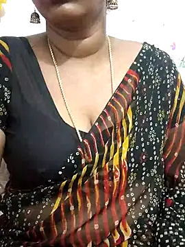 Snapshot of Tamil_Meera12 chatting on July 10, 2026, 3:06 am Tamil Meera12 online show from July 10, 2026, 3:06 am