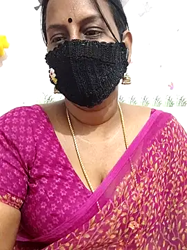 Snapshot of Tamil_Meera12 chatting on July 7, 2026, 7:45 am Tamil Meera12 online show from July 7, 2026, 7:45 am