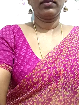 Snapshot of Tamil_Meera12 chatting on July 7, 2026, 3:42 am Tamil Meera12 online show from July 7, 2026, 3:42 am