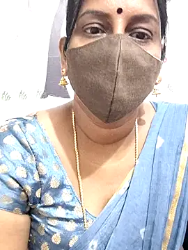 Snapshot of Tamil_Meera12 chatting on June 18, 2026, 3:27 am Tamil Meera12 online show from June 18, 2026, 3:27 am