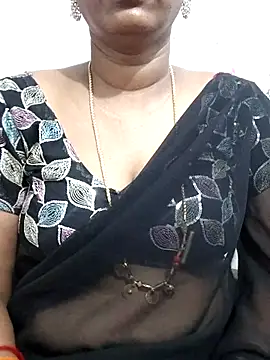 Snapshot of Tamil_Meera12 chatting on June 27, 2026, 1:00 am Tamil Meera12 online show from June 27, 2026, 1:00 am