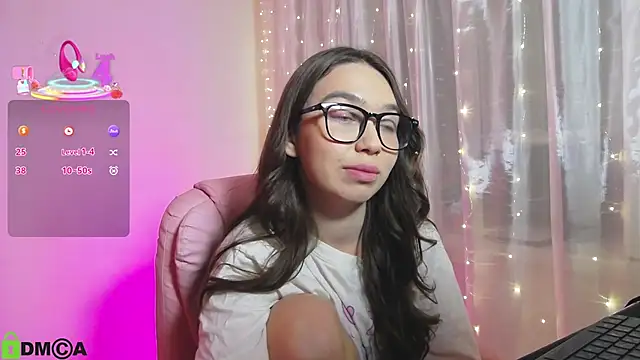 Snapshot of Arianahot777 chatting on September 9, 2025, 8:40 pm Arianahot777 online show from September 9, 2025, 8:40 pm