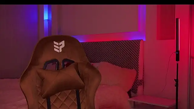 Snapshot of _BbFreya chatting on February 2, 2025, 8:19 pm BbFreya online show from February 2, 2025, 8:19 pm