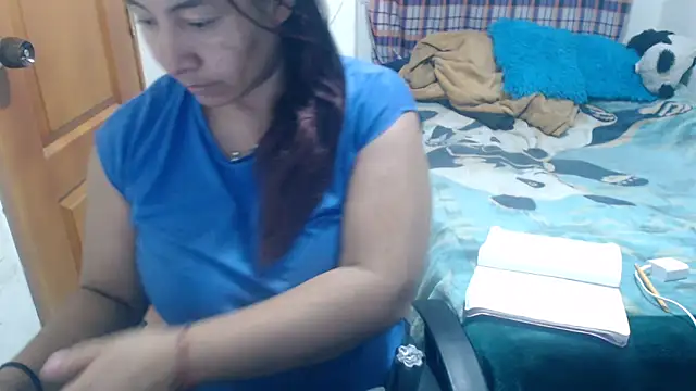 Snapshot of Siblleyx chatting on June 11, 2026, 7:33 pm Siblleyx online show from June 11, 2026, 7:33 pm