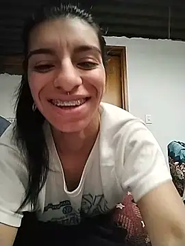 Snapshot of Ariell_Kieran chatting on July 23, 2026, 5:53 pm Ariell Kieran online show from July 23, 2026, 5:53 pm
