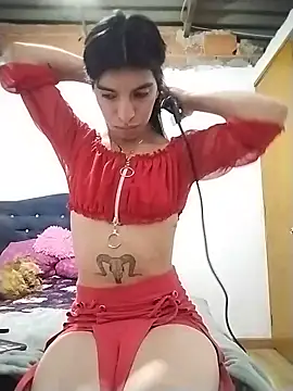 Snapshot of Ariell_Kieran chatting on June 16, 2026, 10:43 pm Ariell Kieran online show from June 16, 2026, 10:43 pm