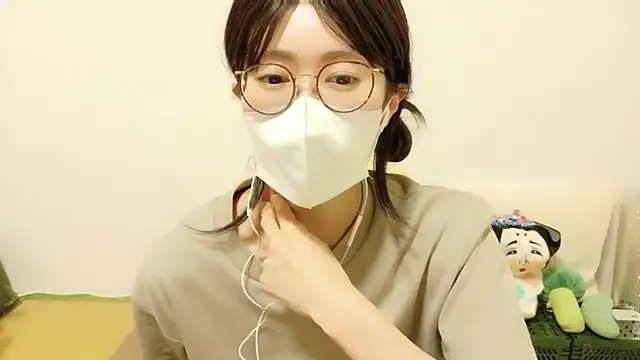 Snapshot of RIO_o0 chatting on June 21, 2026, 1:39 pm RIO o0 online show from June 21, 2026, 1:39 pm