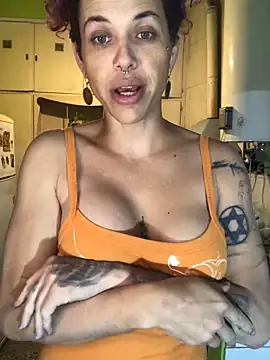Snapshot of Penygirl chatting on October 19, 2025, 7:11 am Penygirl online show from October 19, 2025, 7:11 am