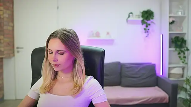 catecrago  online show from January 15, 2026, 1:58 pm