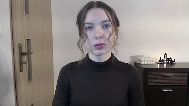 aurora lust online show from January 13, 2026, 6:39 am