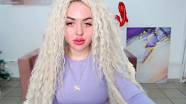 Snapshot of MissisCaty chatting on February 20, 2025, 10:48 pm MissisCaty online show from February 20, 2025, 10:48 pm