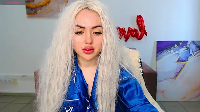 Snapshot of MissisCaty chatting on March 22, 2025, 9:56 am MissisCaty online show from March 22, 2025, 9:56 am