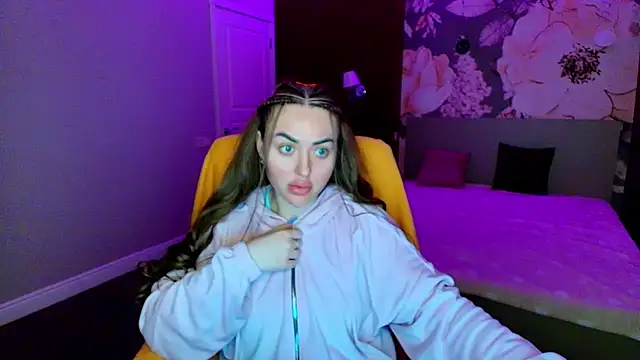 MissisCaty online show from April 16, 2026, 1:39 am