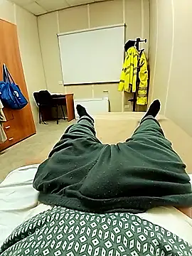 dominationmybigdick online show from March 3, 2026, 10:17 pm