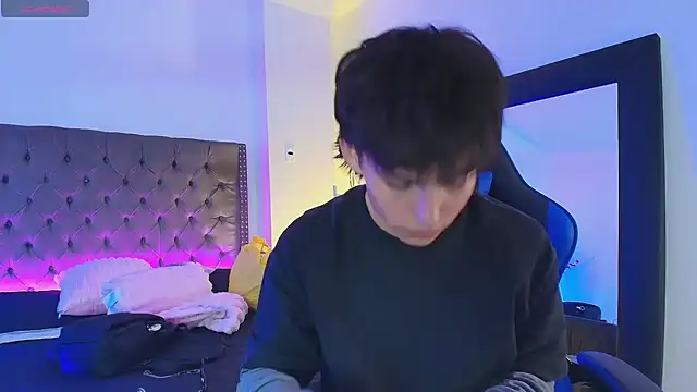 PepperTwink online show from February 21, 2026, 4:53 pm