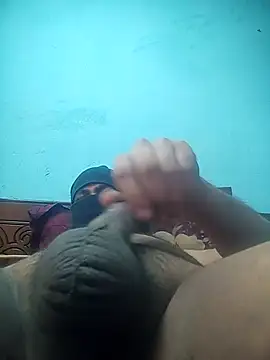 Snapshot of deshiboyz chatting on February 14, 2025, 9:45 am deshiboyz online show from February 14, 2025, 9:45 am